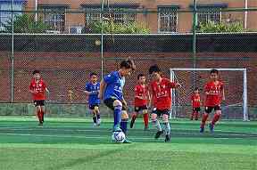 2025NCAA女篮冠军战，康大如何把天赋排成有效组合